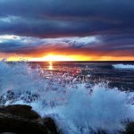 Sunrise at Blanket Bay with crashing waves